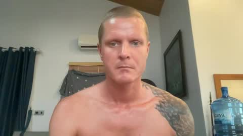 rabbit_eyes69 online show from July 3, 1:56 am