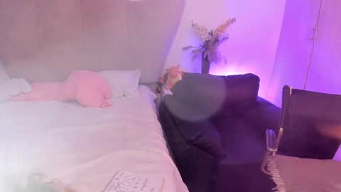 Snapshot of rachaeldeckard chatting on November 16, 4:07 am natalia - online show from November 16, 4:07 am