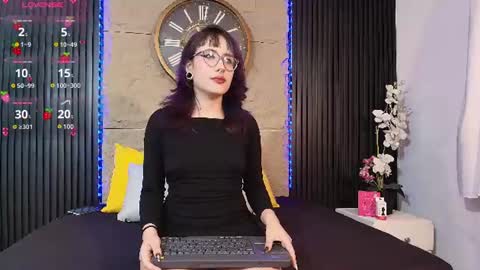 Rachel  online show from June 22, 1:40 am