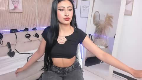 RACHEL ES online show from May 3, 7:47 am