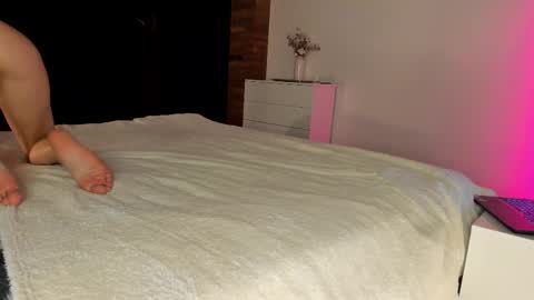 Snapshot of rachel_rey chatting on September 25, 6:11 pm Sherryl online show from September 25, 6:11 pm