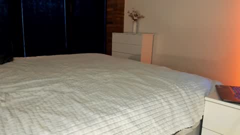 Snapshot of rachel_rey chatting on December 1, 8:19 am Sherryl online show from December 1, 8:19 am