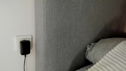 Snapshot of rachel_rey chatting on December 19, 9:05 am Sherryl online show from December 19, 9:05 am