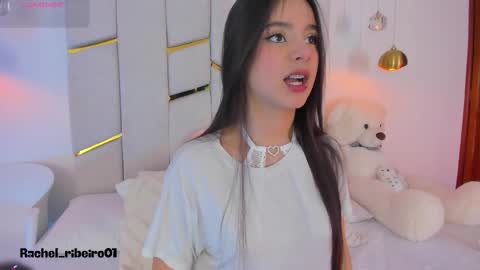 Snapshot of rachel_ribeiro chatting on November 8, 12:16 pm Rachel Ribeiro online show from November 8, 12:16 pm