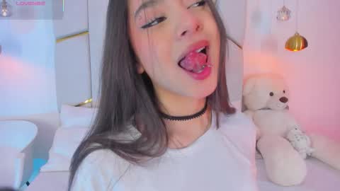 Snapshot of rachel_ribeiro chatting on November 18, 12:31 pm Rachel Ribeiro online show from November 18, 12:31 pm