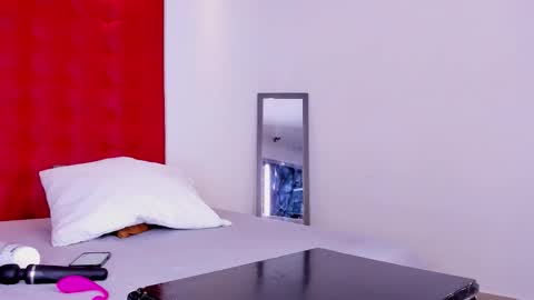  DALIANA  online show from November 3, 8:32 pm