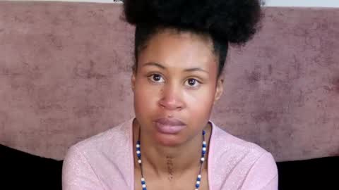 RachelAnn online show from June 28, 5:41 pm
