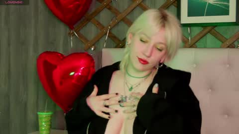 RachelCart online show from February 15, 4:03 am