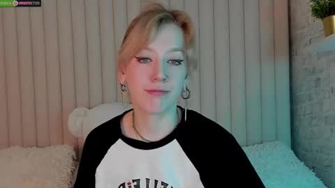 RachelCart online show from November 25, 3:06 am