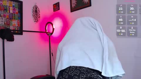 rachell_420 online show from May 14, 2:57 pm