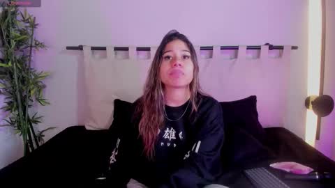 Rachell online show from March 10, 4:28 am