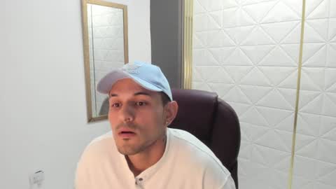 Snapshot of rachell_jacob chatting on July 21, 10:06 am rachell_jacob online show from July 21, 10:06 am