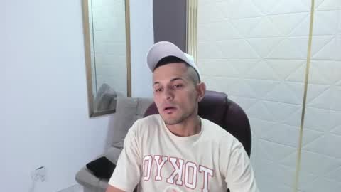 Snapshot of rachell_jacob chatting on July 24, 10:02 am rachell_jacob online show from July 24, 10:02 am
