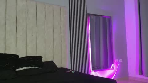 rachell_owen online show from October 2, 5:03 am