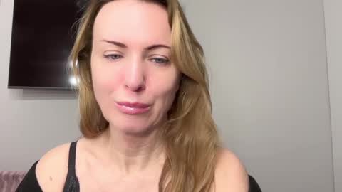 Rachel online show from February 15, 6:12 am