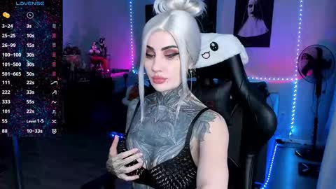  Miko Pleasee help me get 100 likes online show from February 19, 10:22 am