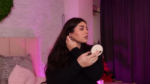 RachelSwaan online show from November 13, 7:40 am