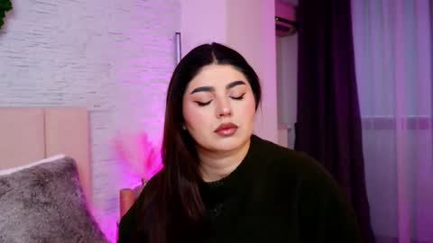 RachelSwaan online show from February 17, 5:26 am