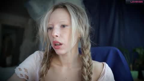 Snapshot of radiant_ada chatting on October 8, 8:45 am ada online show from October 8, 8:45 am