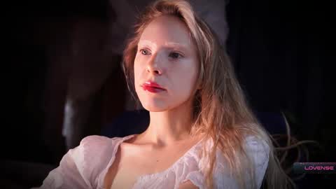 Snapshot of radiant_ada chatting on December 16, 9:36 am ada online show from December 16, 9:36 am