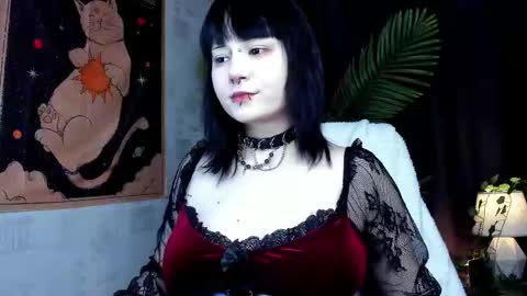 Snapshot of radiant_lane chatting on December 19, 6:42 am radiant_lane online show from December 19, 6:42 am