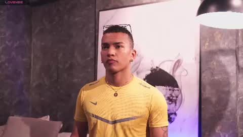 rafa_cruz online show from June 16, 12:19 pm