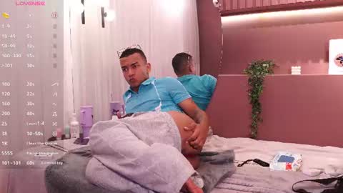 Snapshot of rafa_cruz chatting on June 25, 1:37 pm rafa_cruz online show from June 25, 1:37 pm