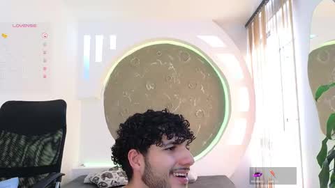 R A F A E L online show from September 10, 8:42 pm