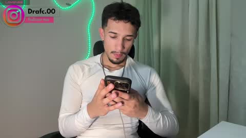 Snapshot of rafael_stone1 chatting on May 20, 3:24 am NEW IG online show from May 20, 3:24 am