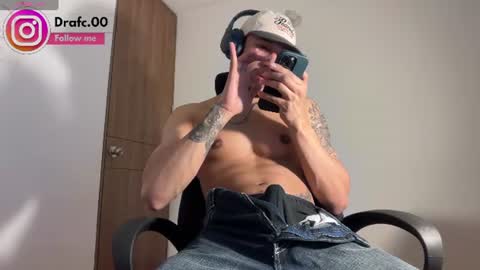 Snapshot of rafael_stone1 chatting on June 11, 2:53 am NEW IG online show from June 11, 2:53 am