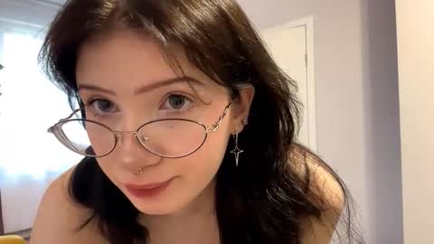 Snapshot of rafaelaloghry chatting on November 11, 10:15 am Riya online show from November 11, 10:15 am