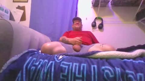 Snapshot of rage_breakers chatting on December 5, 6:21 am rage_breakers online show from December 5, 6:21 am