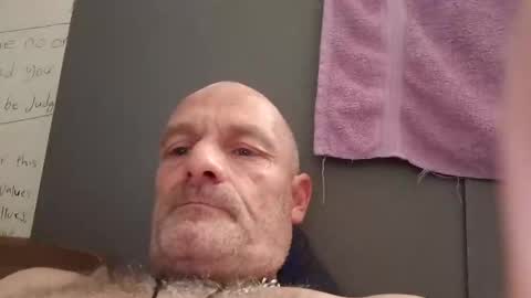 Snapshot of ragingzef69 chatting on January 13, 10:56 pm Bigthickdickinvic online show from January 13, 10:56 pm