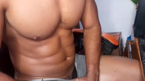 Snapshot of ragnar586 chatting on December 4, 7:01 pm Ragnar69 online show from December 4, 7:01 pm