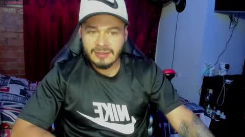 Snapshot of ragnar_lothbrok77 chatting on February 19, 2:12 am ragnar_lothbrok77 online show from February 19, 2:12 am