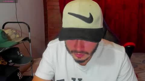 Snapshot of ragnar_lothbrok77 chatting on March 11, 1:37 am ragnar_lothbrok77 online show from March 11, 1:37 am