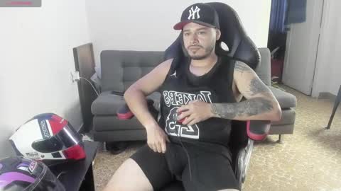 Snapshot of ragnar_lothbrok77 chatting on September 10, 4:07 pm ragnar_lothbrok77 online show from September 10, 4:07 pm