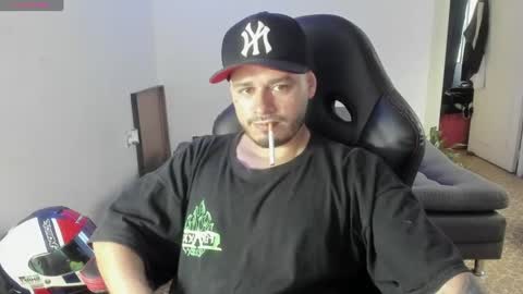 Snapshot of ragnar_lothbrok77 chatting on September 22, 10:23 pm ragnar_lothbrok77 online show from September 22, 10:23 pm