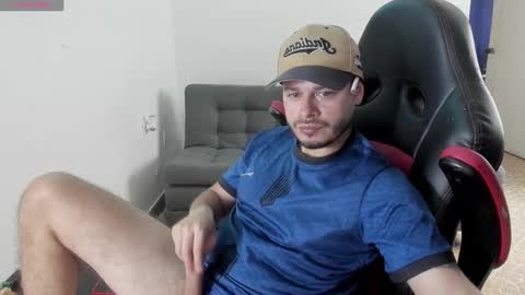 Snapshot of ragnar_lothbrok77 chatting on September 26, 6:56 pm ragnar_lothbrok77 online show from September 26, 6:56 pm