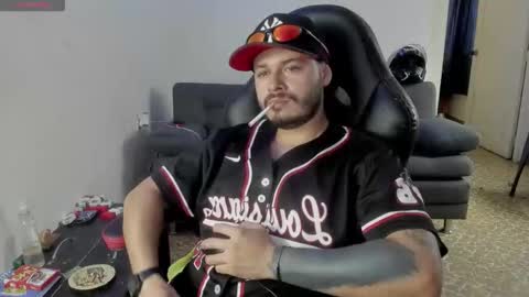 ragnar_lothbrok77 online show from December 16, 8:25 pm