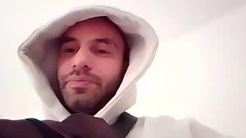 Snapshot of rago1994 chatting on November 24, 10:26 am rago1994 online show from November 24, 10:26 am