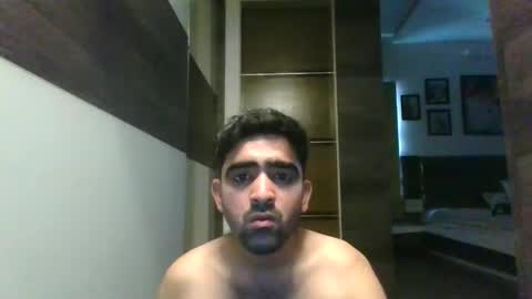 rahull11606 online show from September 23, 2:47 am