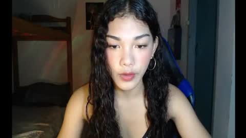Snapshot of raiinddroopss chatting on July 26, 11:28 am moon online show from July 26, 11:28 am
