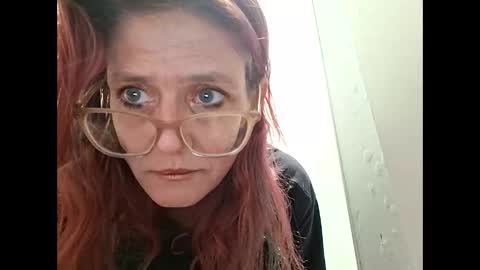 Snapshot of rainbowbrooke79 chatting on October 29, 7:10 am rainbowbrooke79 online show from October 29, 7:10 am