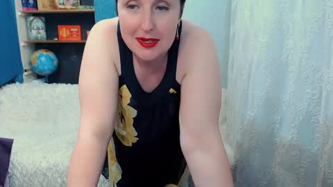 Snapshot of rainbowladyy chatting on January 17, 3:22 pm rainbowladyy online show from January 17, 3:22 pm