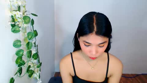 raindrizzle1706 online show from November 29, 5:27 pm