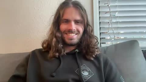 Snapshot of rainier1234 chatting on November 7, 7:58 pm Alex online show from November 7, 7:58 pm