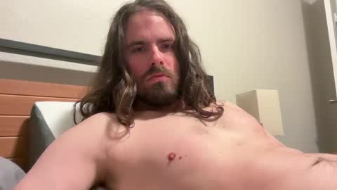 Snapshot of rainier1234 chatting on December 2, 2:17 am Alex online show from December 2, 2:17 am