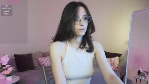 rainybella online show from May 2, 7:02 am