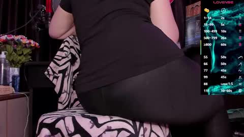 Snapshot of raissa_sky26 chatting on July 26, 2:31 am Laura online show from July 26, 2:31 am